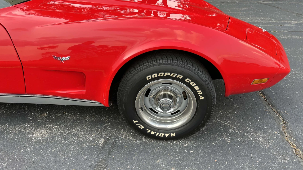 1977 Chevrolet Corvette C3 - Image 14 of 31