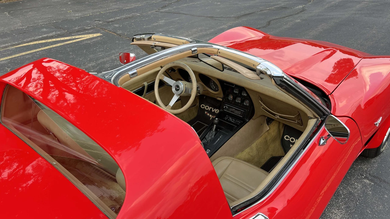 1977 Chevrolet Corvette C3 - Image 16 of 31