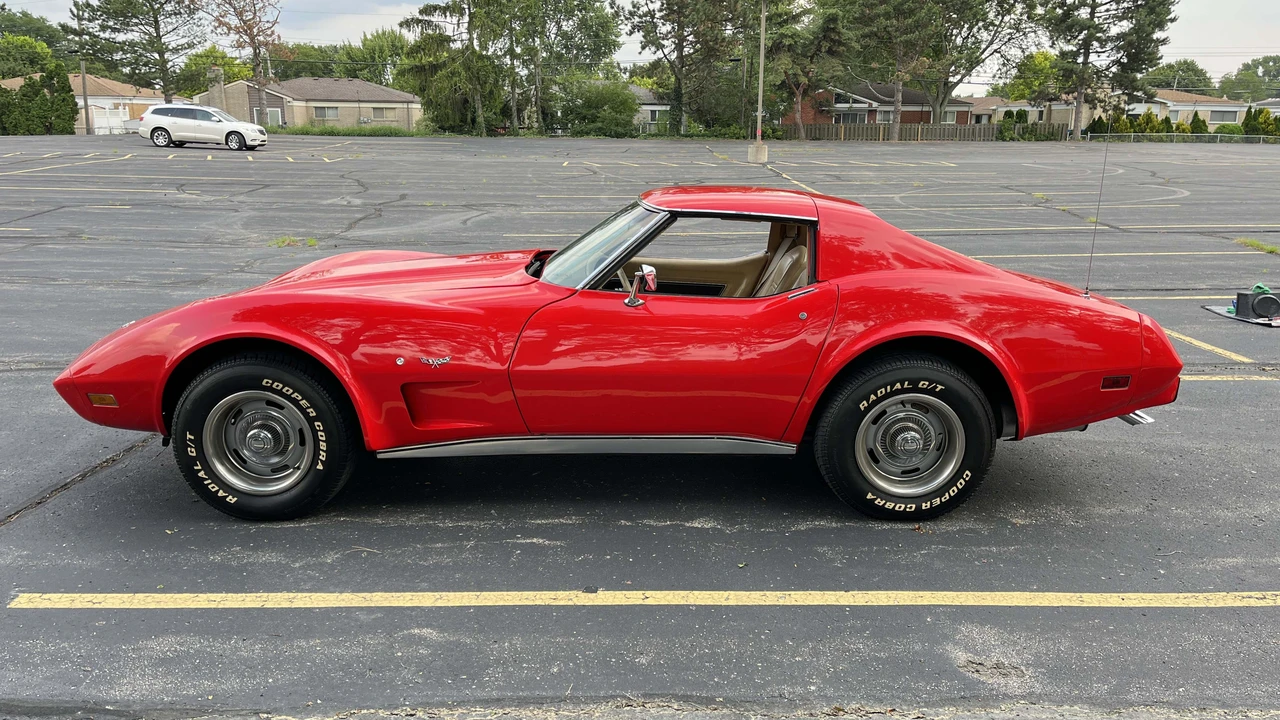 1977 Chevrolet Corvette C3 - Image 6 of 31