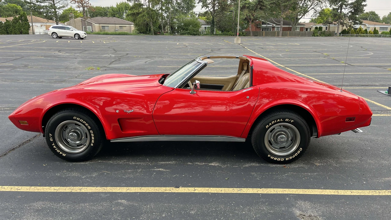 1977 Chevrolet Corvette C3 - Image 7 of 31
