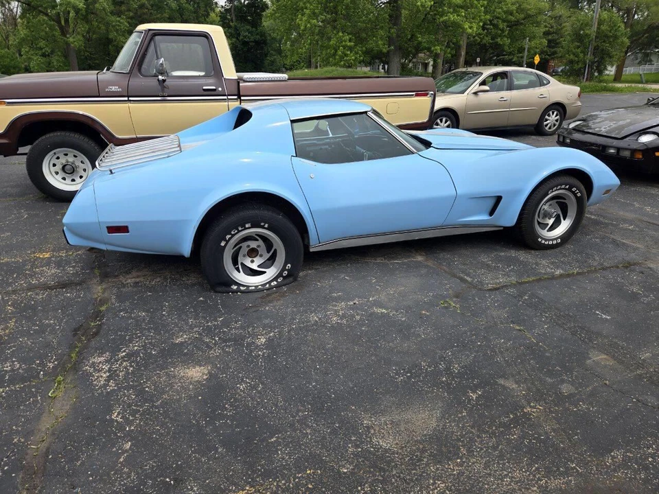 1977 Chevrolet Corvette C3 - Image 2 of 5