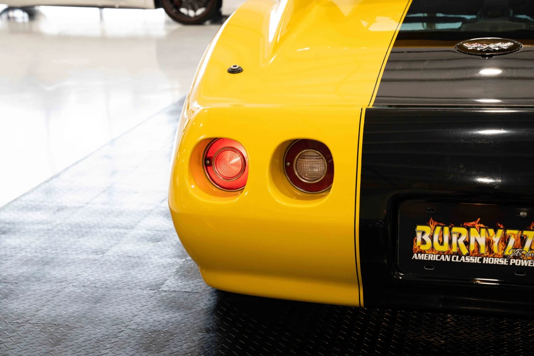 1977 Chevrolet Corvette C3 - Image 16 of 31