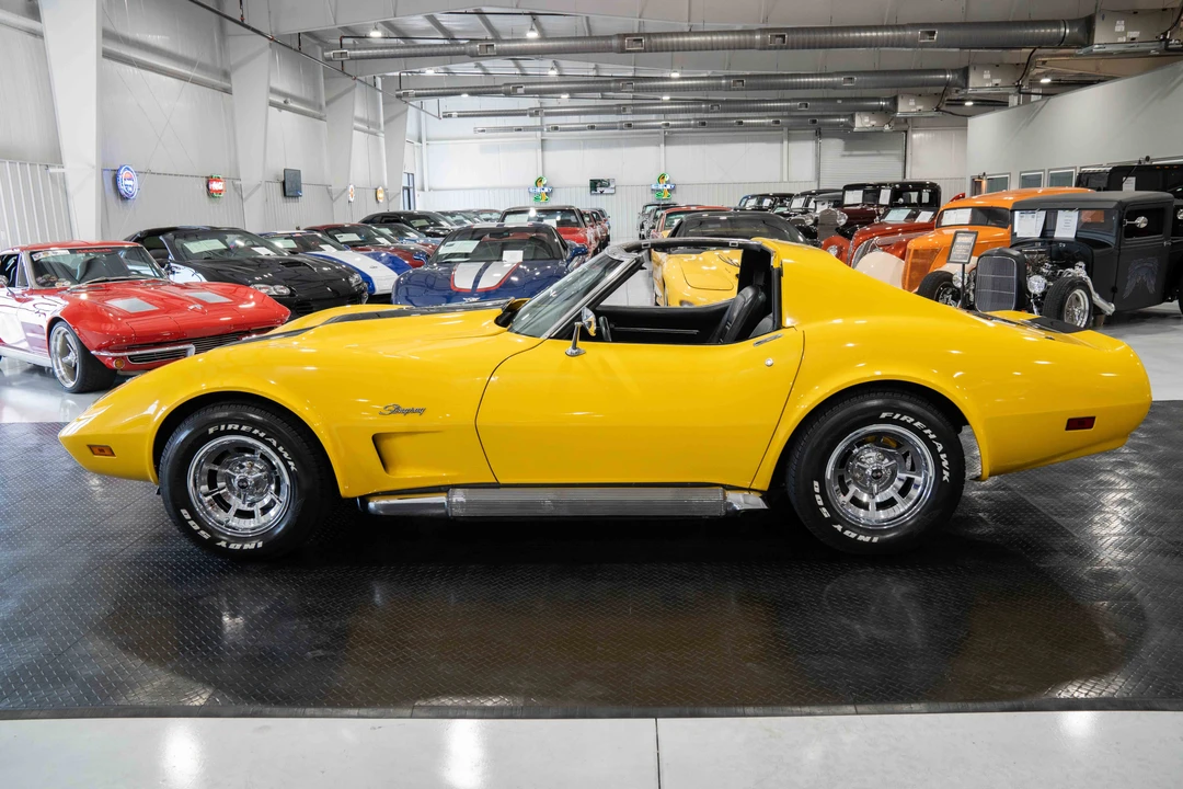 1977 Chevrolet Corvette C3 - Image 11 of 31