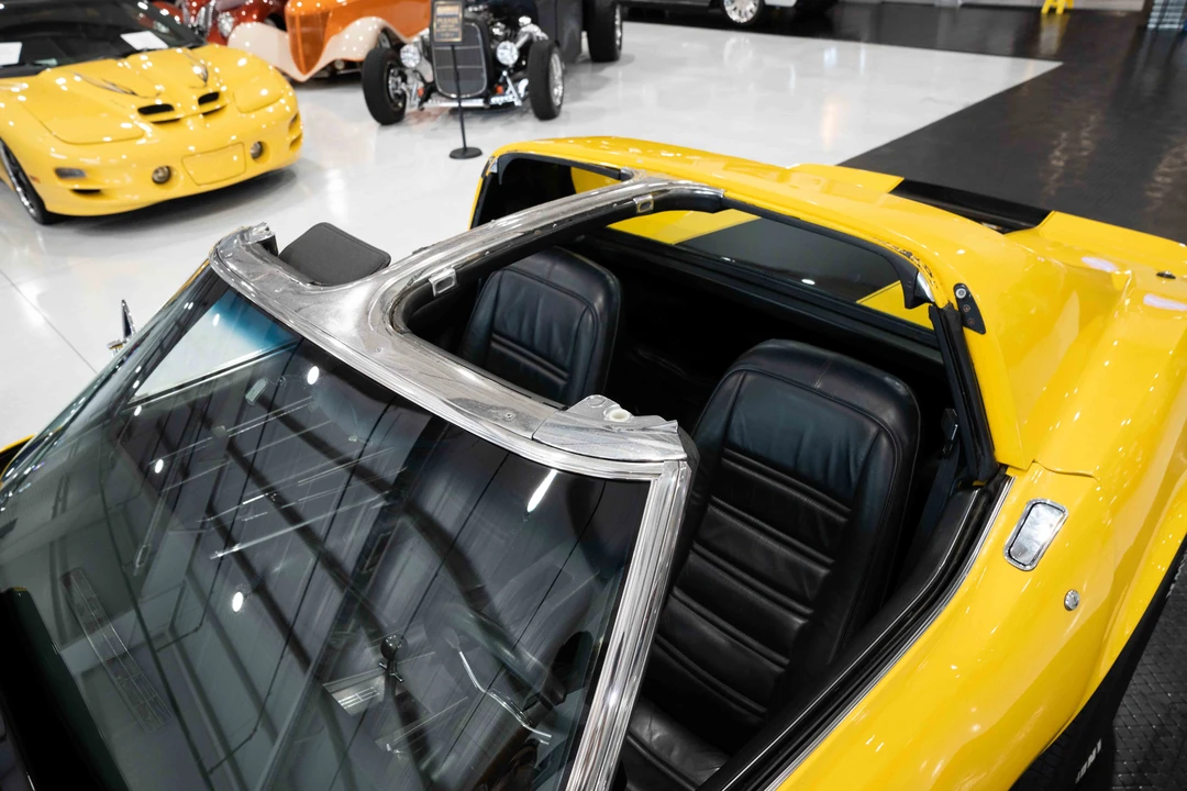 1977 Chevrolet Corvette C3 - Image 25 of 31