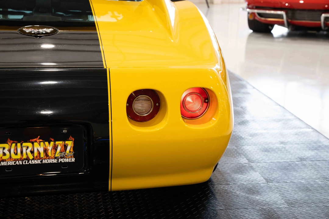 1977 Chevrolet Corvette C3 - Image 15 of 31