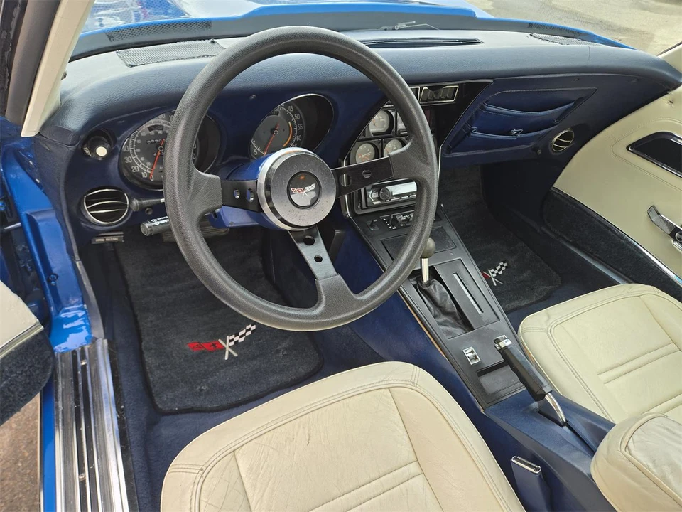 1977 Chevrolet Corvette C3 - Image 20 of 31