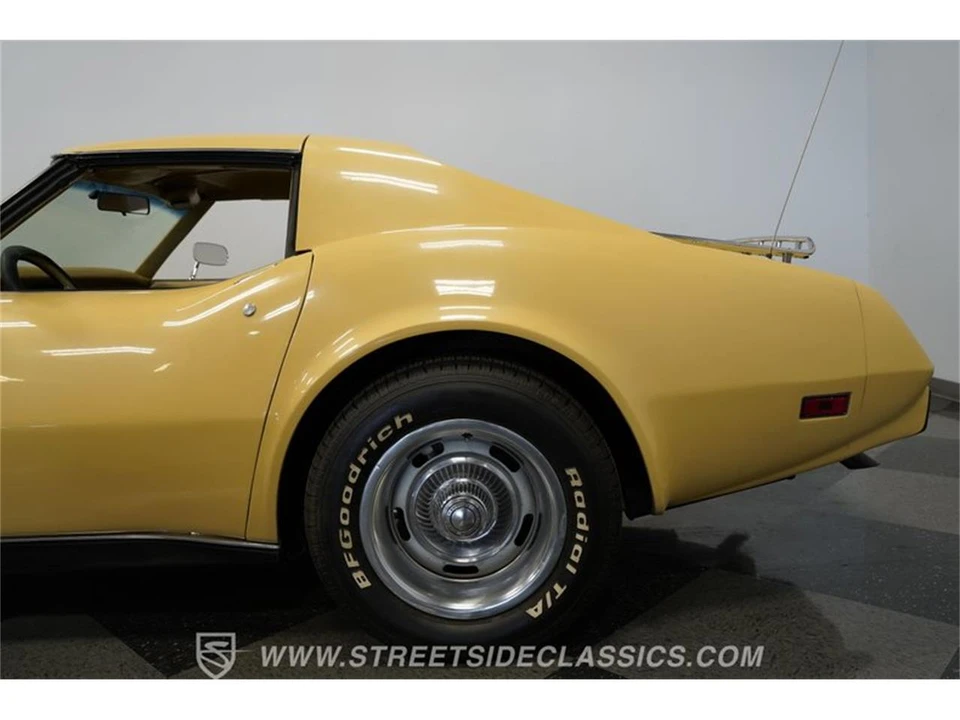 1977 Chevrolet Corvette C3 - Image 25 of 31
