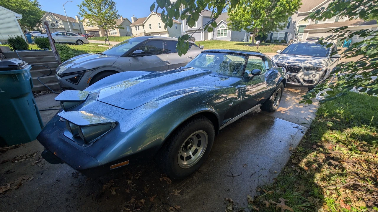 1977 Chevrolet Corvette C3 - Image 4 of 31