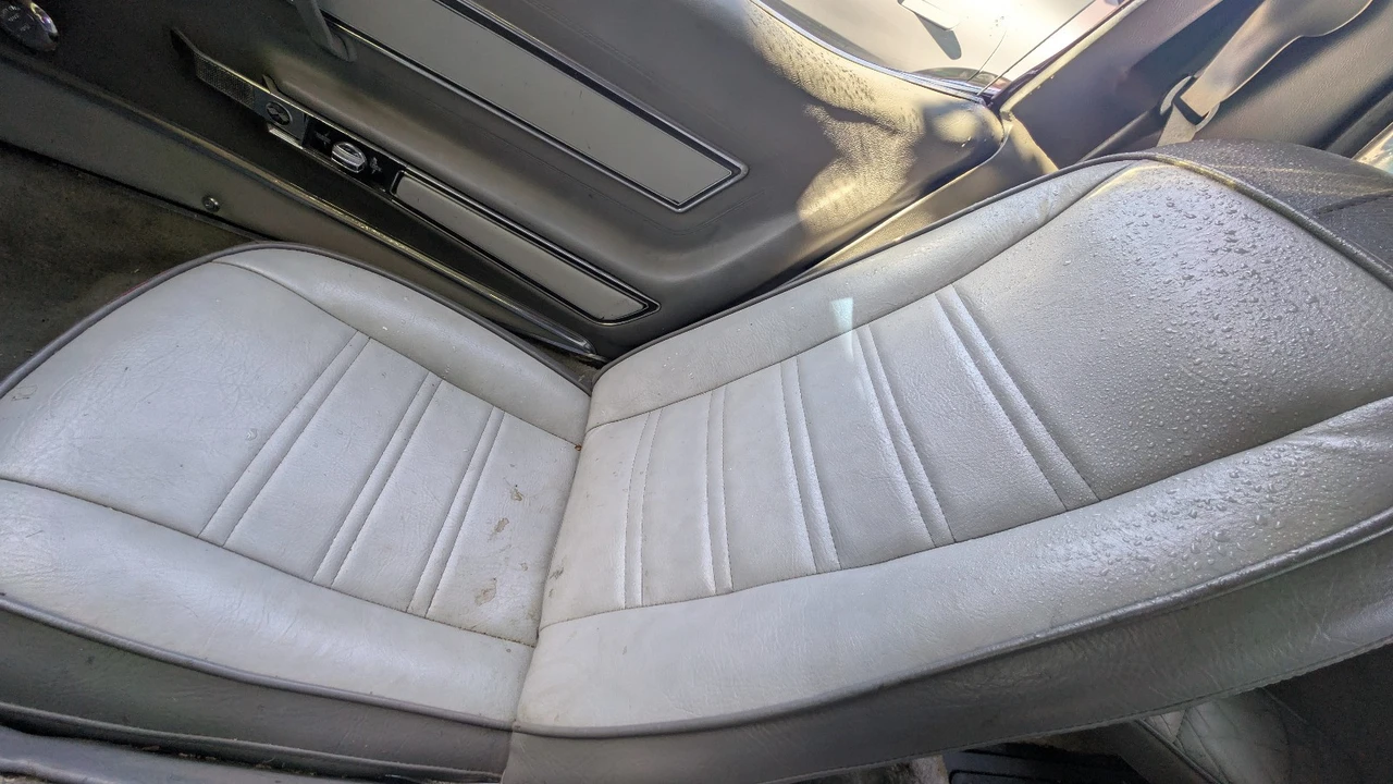 1977 Chevrolet Corvette C3 - Image 26 of 31