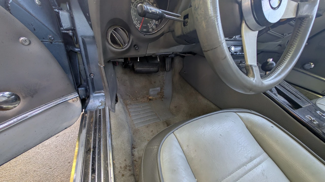 1977 Chevrolet Corvette C3 - Image 22 of 31