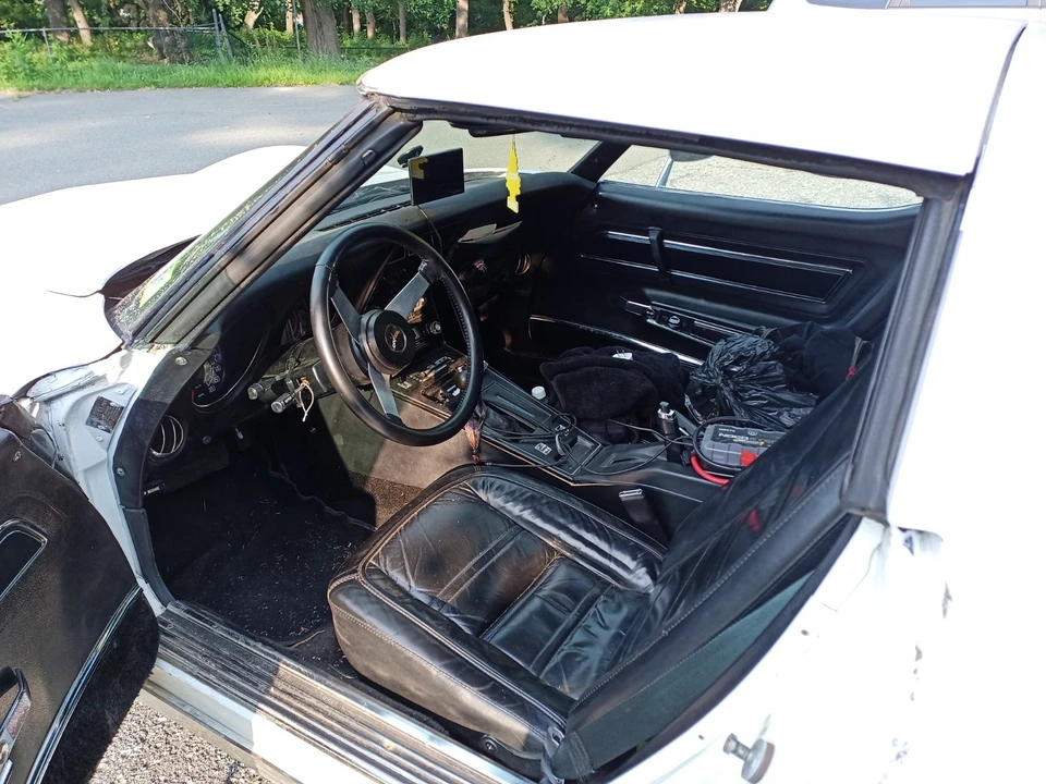 1977 Chevrolet Corvette C3 - Image 6 of 11