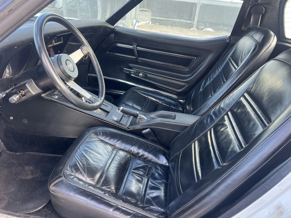 1977 Chevrolet Corvette C3 - Image 16 of 30