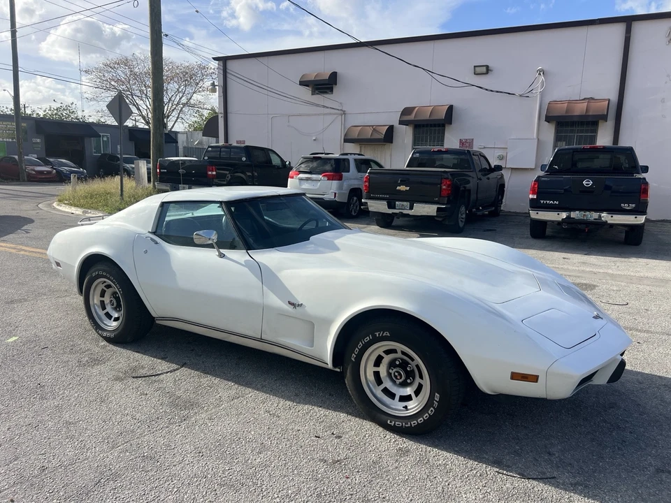 1977 Chevrolet Corvette C3 - Image 13 of 30