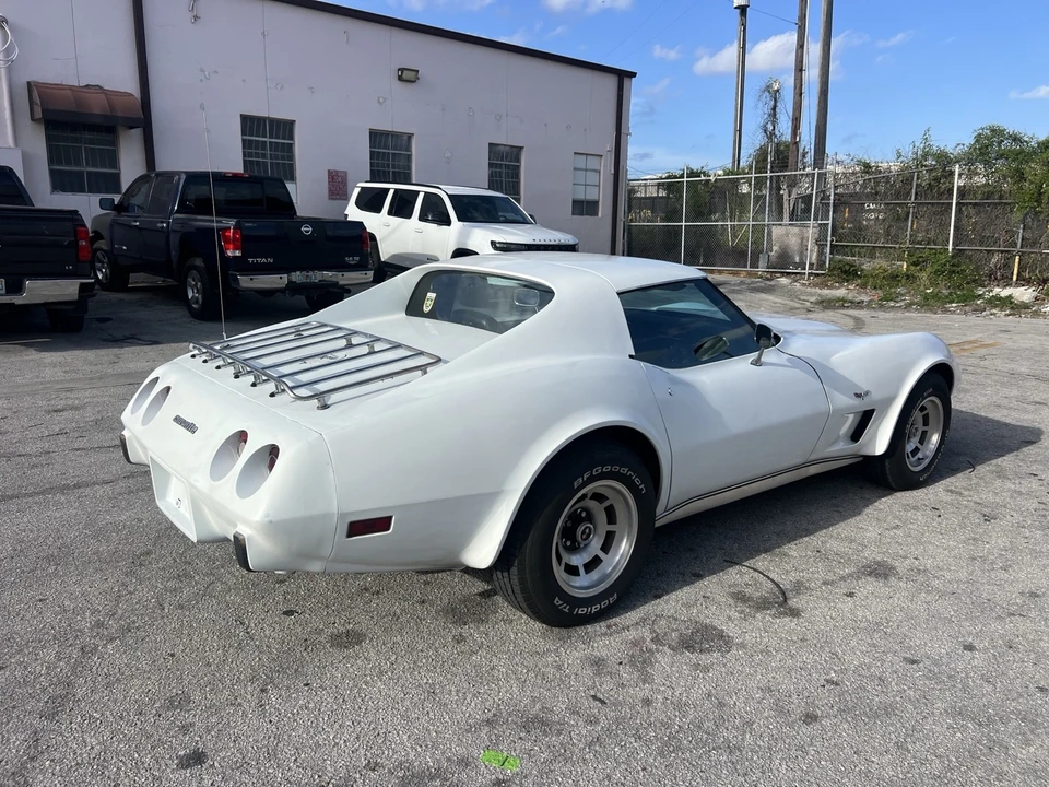 1977 Chevrolet Corvette C3 - Image 10 of 30