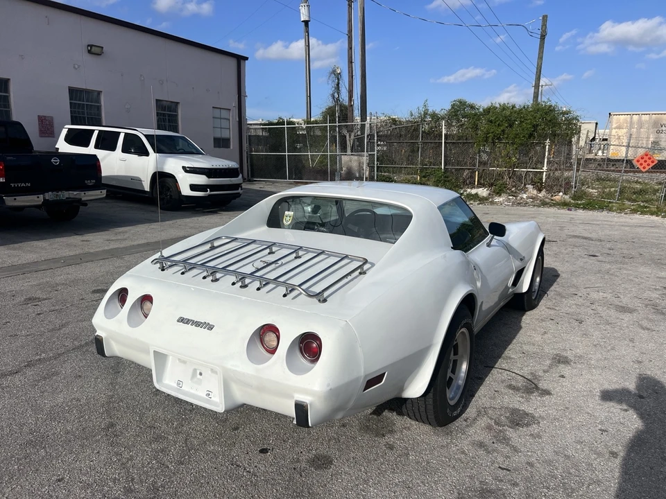 1977 Chevrolet Corvette C3 - Image 9 of 30