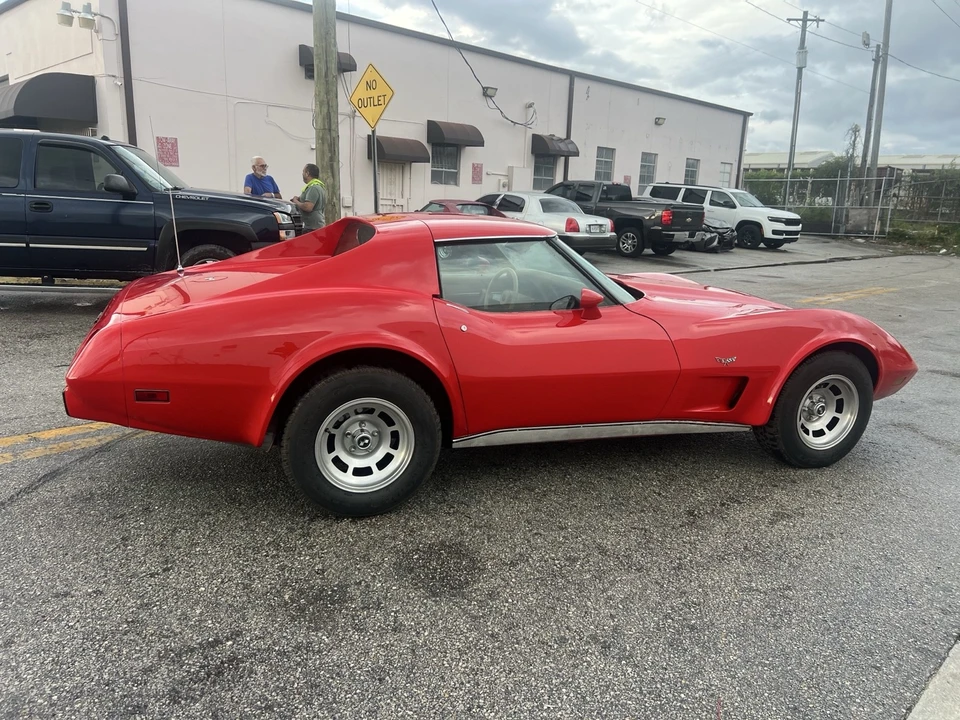 1977 Chevrolet Corvette C3 - Image 13 of 31