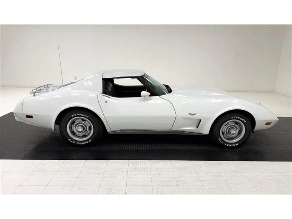 1977 Chevrolet Corvette C3 - Image 9 of 31