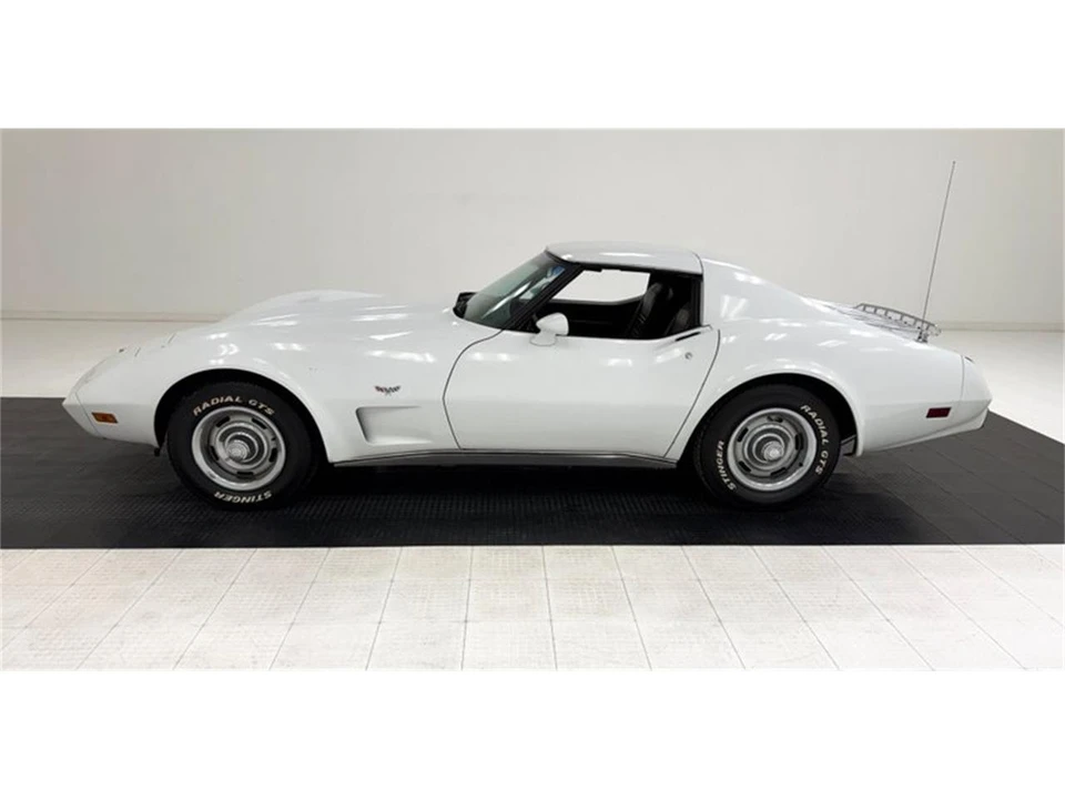 1977 Chevrolet Corvette C3 - Image 3 of 31