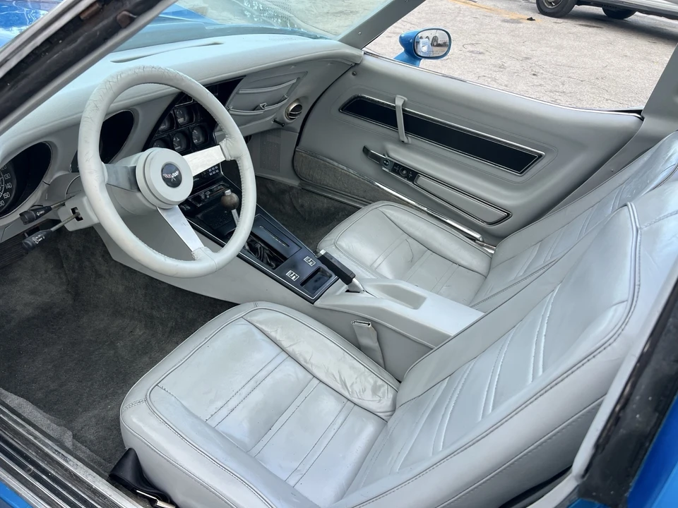 1977 Chevrolet Corvette C3 - Image 16 of 21