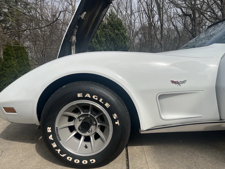 1977 Chevrolet Corvette C3 - Image 15 of 31