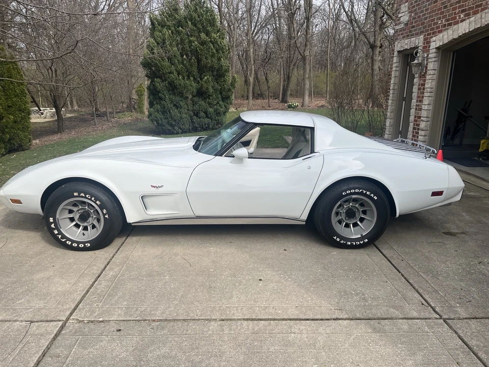 1977 Chevrolet Corvette C3 - Image 2 of 31