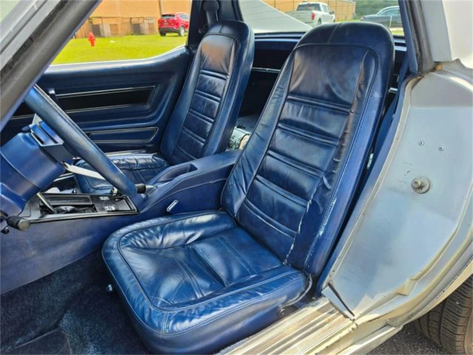 1977 Chevrolet Corvette C3 - Image 14 of 31