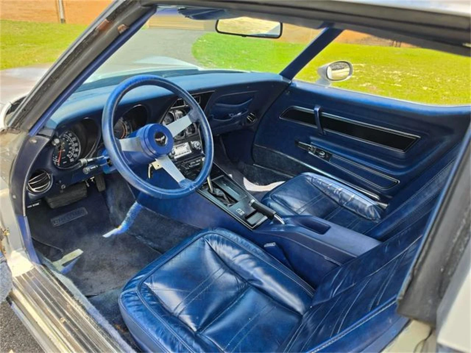 1977 Chevrolet Corvette C3 - Image 16 of 31