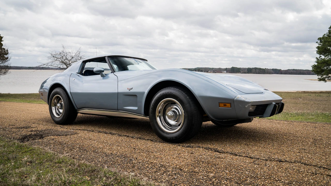 1977 Chevrolet Corvette C3 - Image 12 of 31