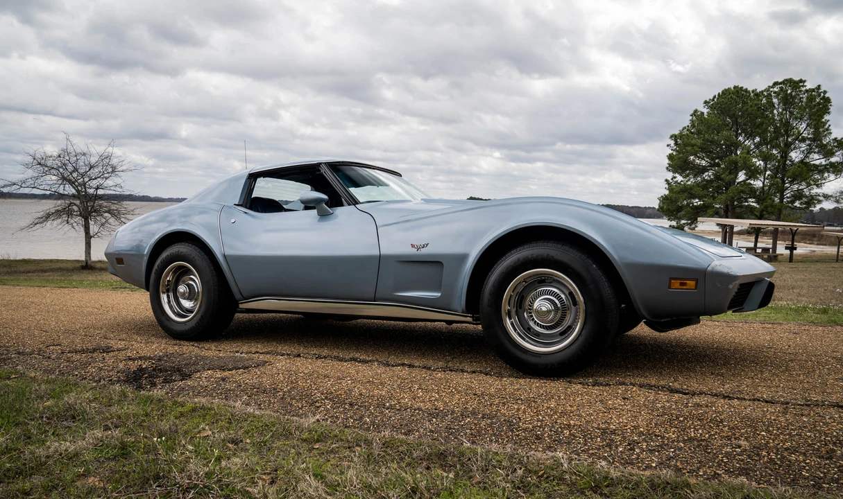 1977 Chevrolet Corvette C3 - Image 15 of 31