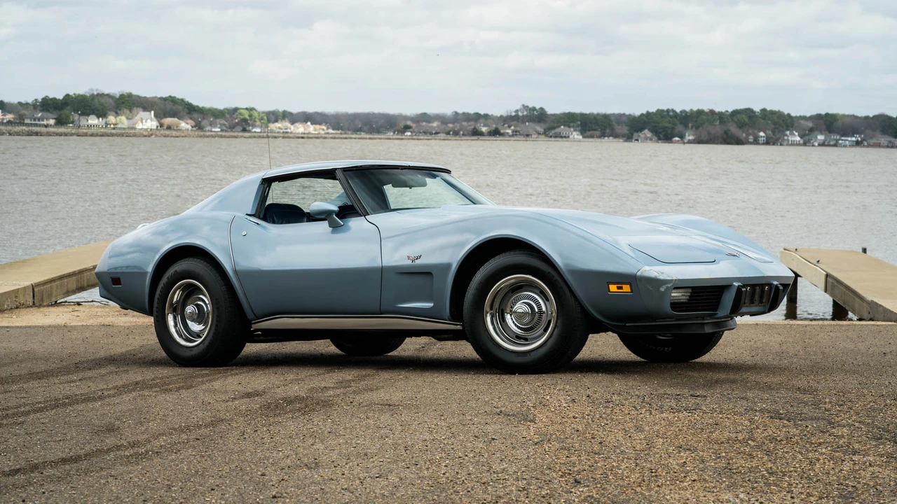 1977 Chevrolet Corvette C3 - Image 17 of 31