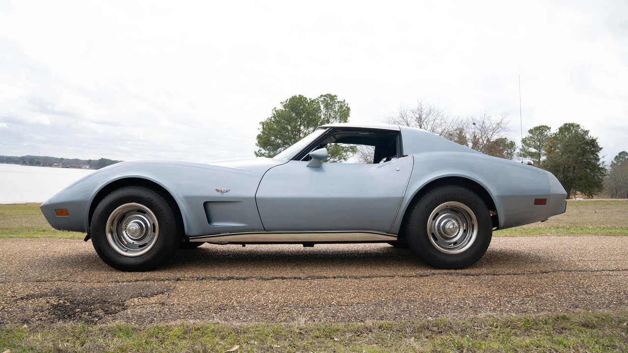 1977 Chevrolet Corvette C3 - Image 4 of 31