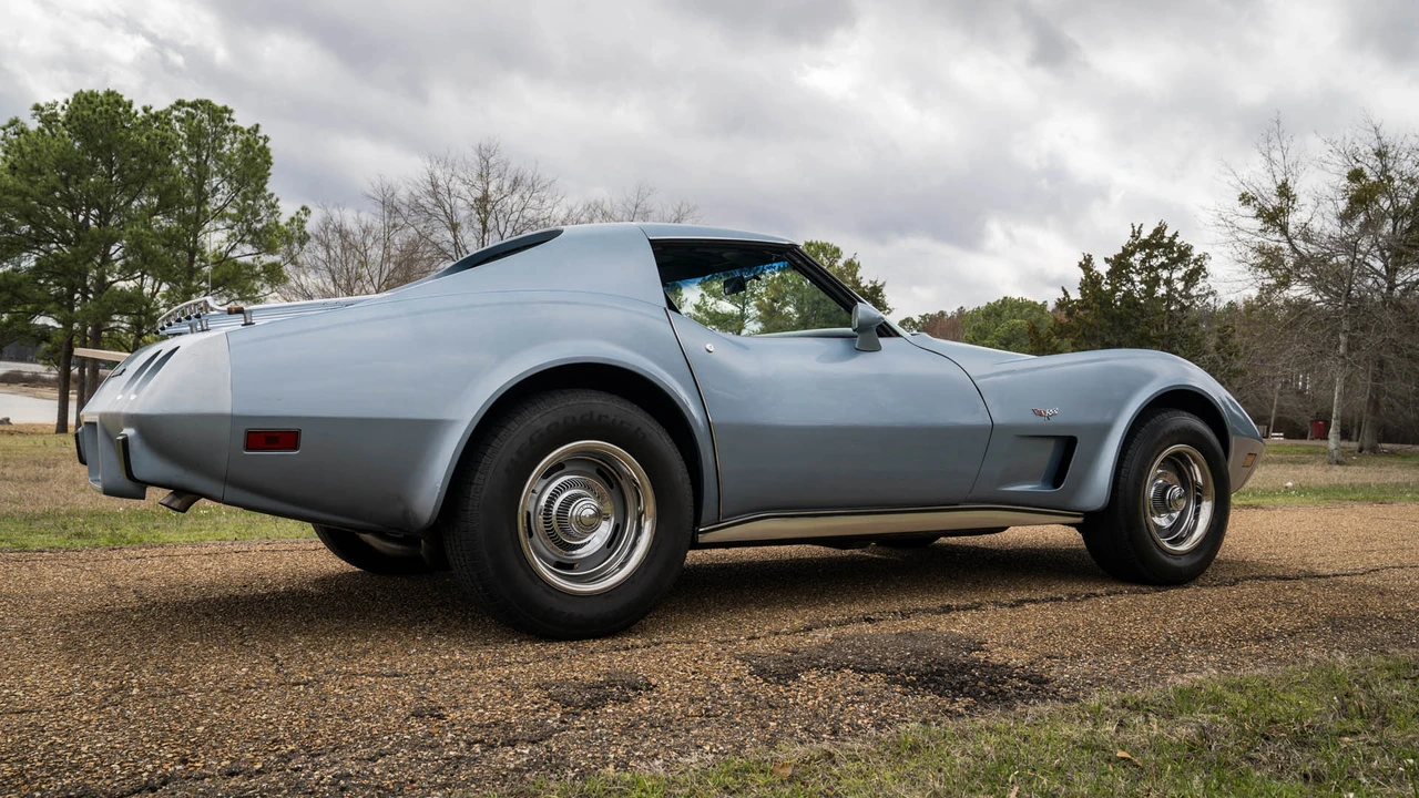 1977 Chevrolet Corvette C3 - Image 9 of 31