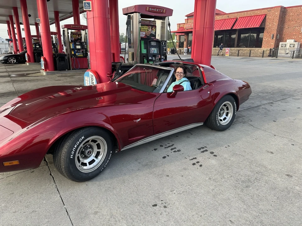 1977 Chevrolet Corvette C3 - Image 6 of 12