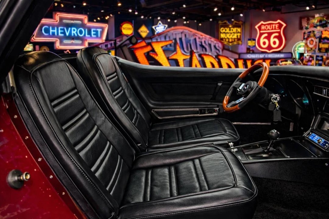 1977 Chevrolet Corvette C3 - Image 15 of 19