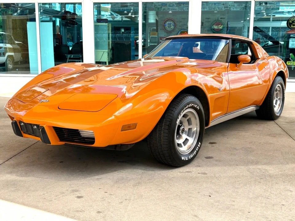 1977 Chevrolet Corvette C3 - Image 10 of 12