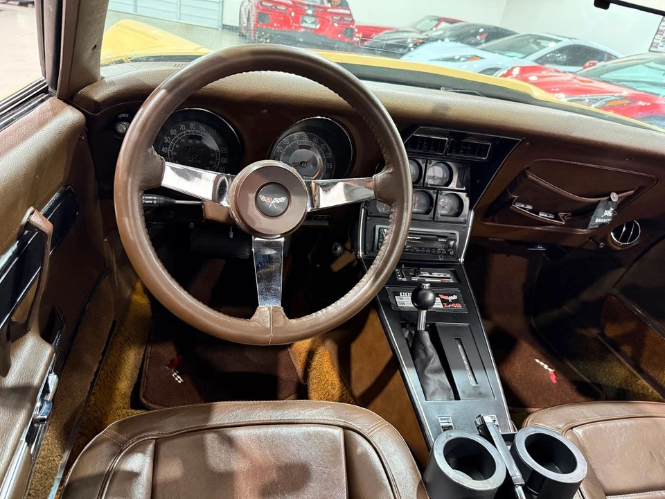 1977 Chevrolet Corvette C3 - Image 10 of 11