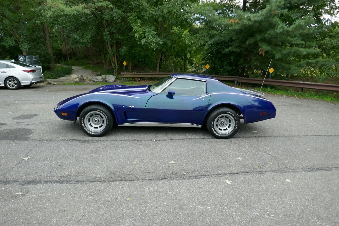 1977 Chevrolet Corvette C3 - Image 6 of 31