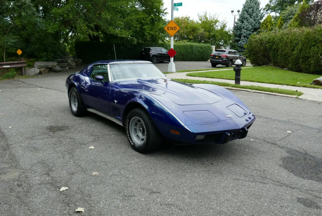 1977 Chevrolet Corvette C3 - Image 12 of 31