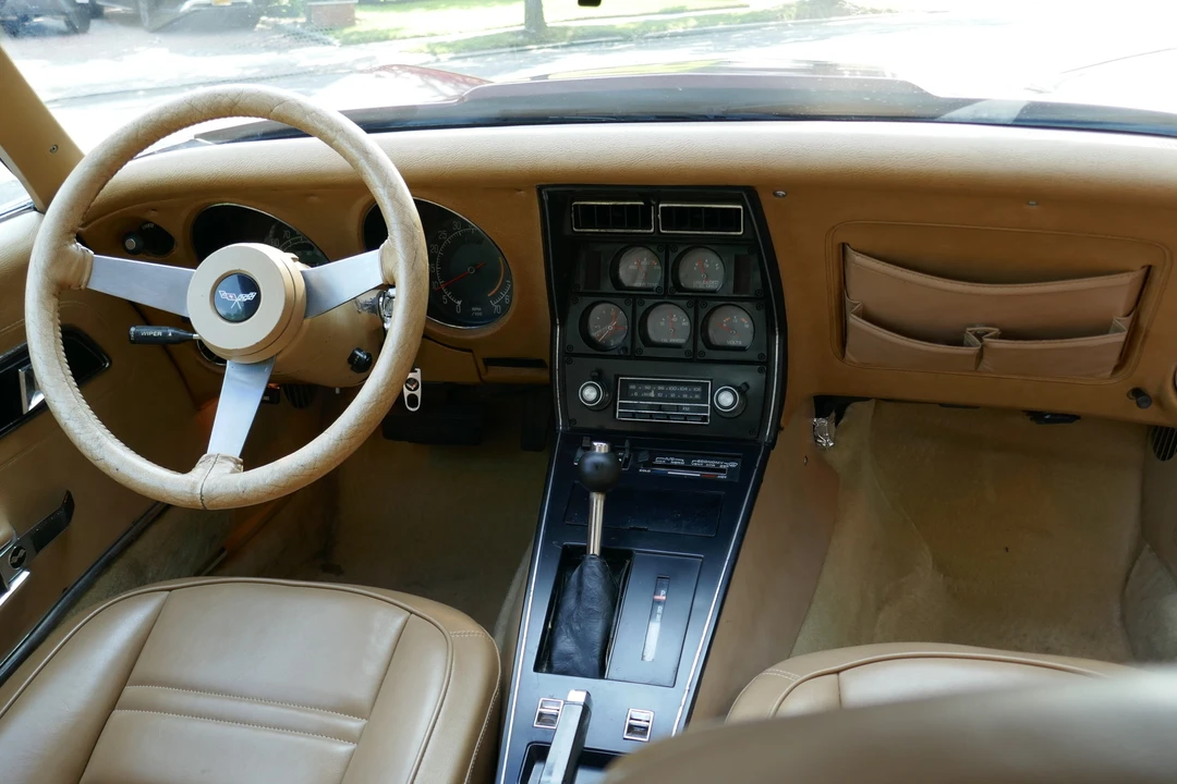 1977 Chevrolet Corvette C3 - Image 25 of 31