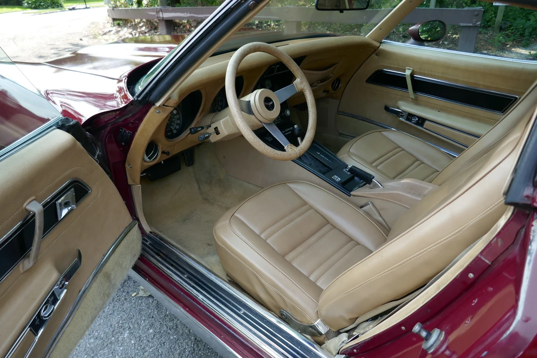 1977 Chevrolet Corvette C3 - Image 14 of 31