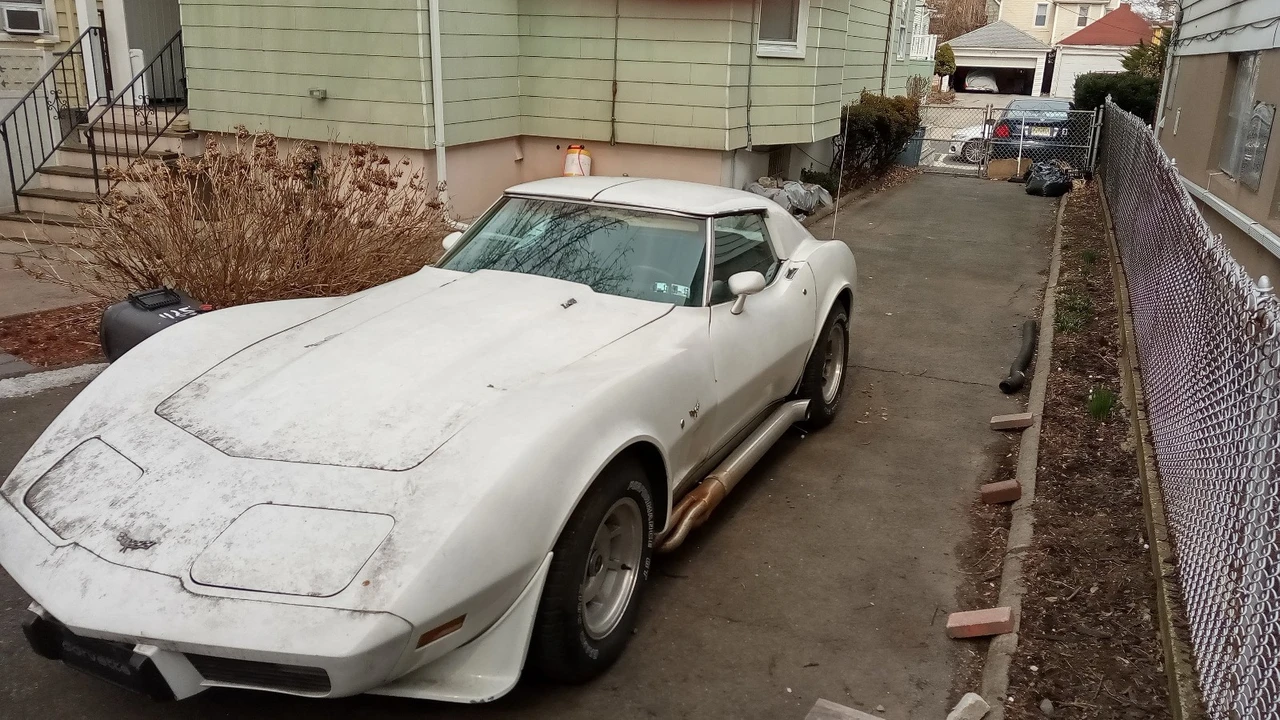 1977 Chevrolet Corvette C3 - Image 14 of 31