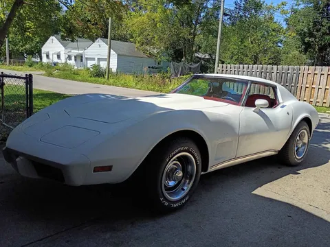 1977 Chevrolet Corvette C3 - Image 2 of 10