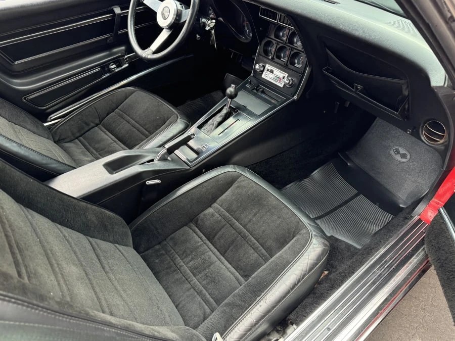1977 Chevrolet Corvette C3 - Image 6 of 9