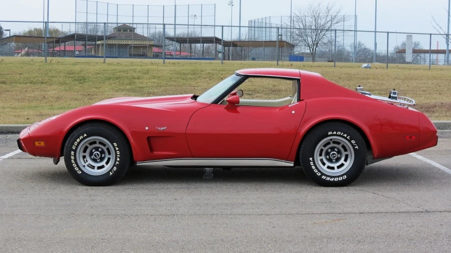 1977 Chevrolet Corvette C3 - Image 2 of 12