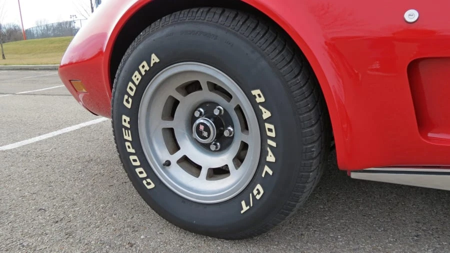 1977 Chevrolet Corvette C3 - Image 10 of 12