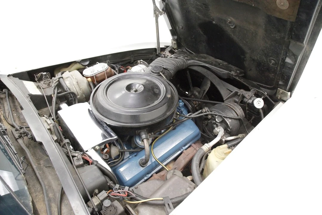 1977 Chevrolet Corvette C3 - Image 9 of 12