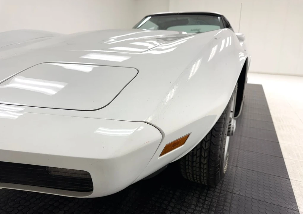 1977 Chevrolet Corvette C3 - Image 13 of 31