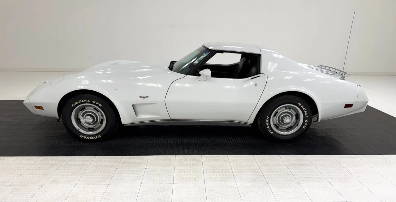 1977 Chevrolet Corvette C3 - Image 3 of 31