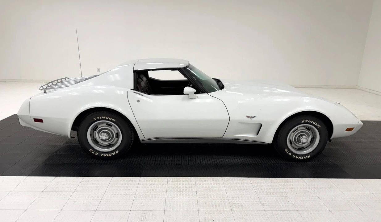 1977 Chevrolet Corvette C3 - Image 9 of 31