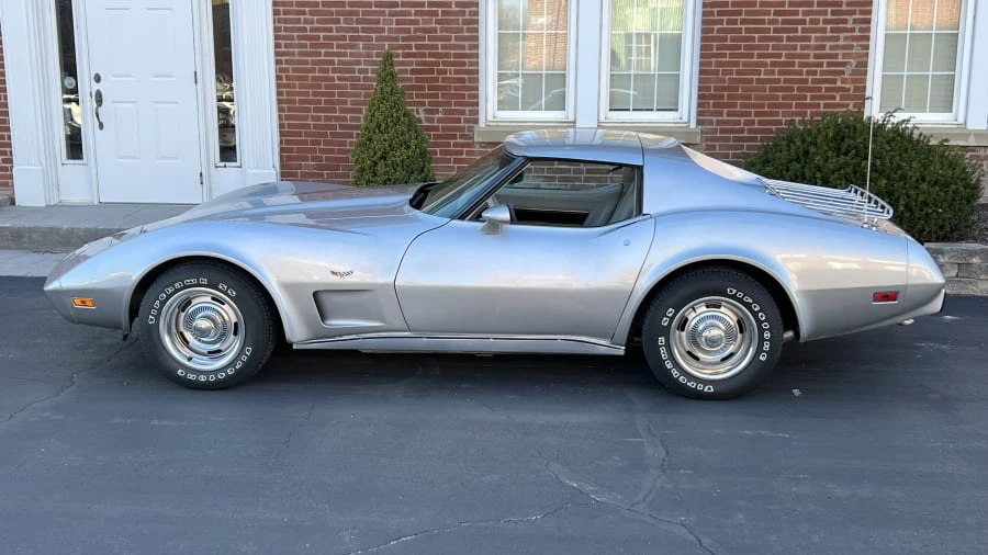 1977 Chevrolet Corvette C3 - Image 2 of 7